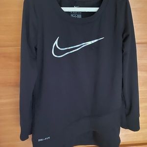 Girls Dri- fit nike top